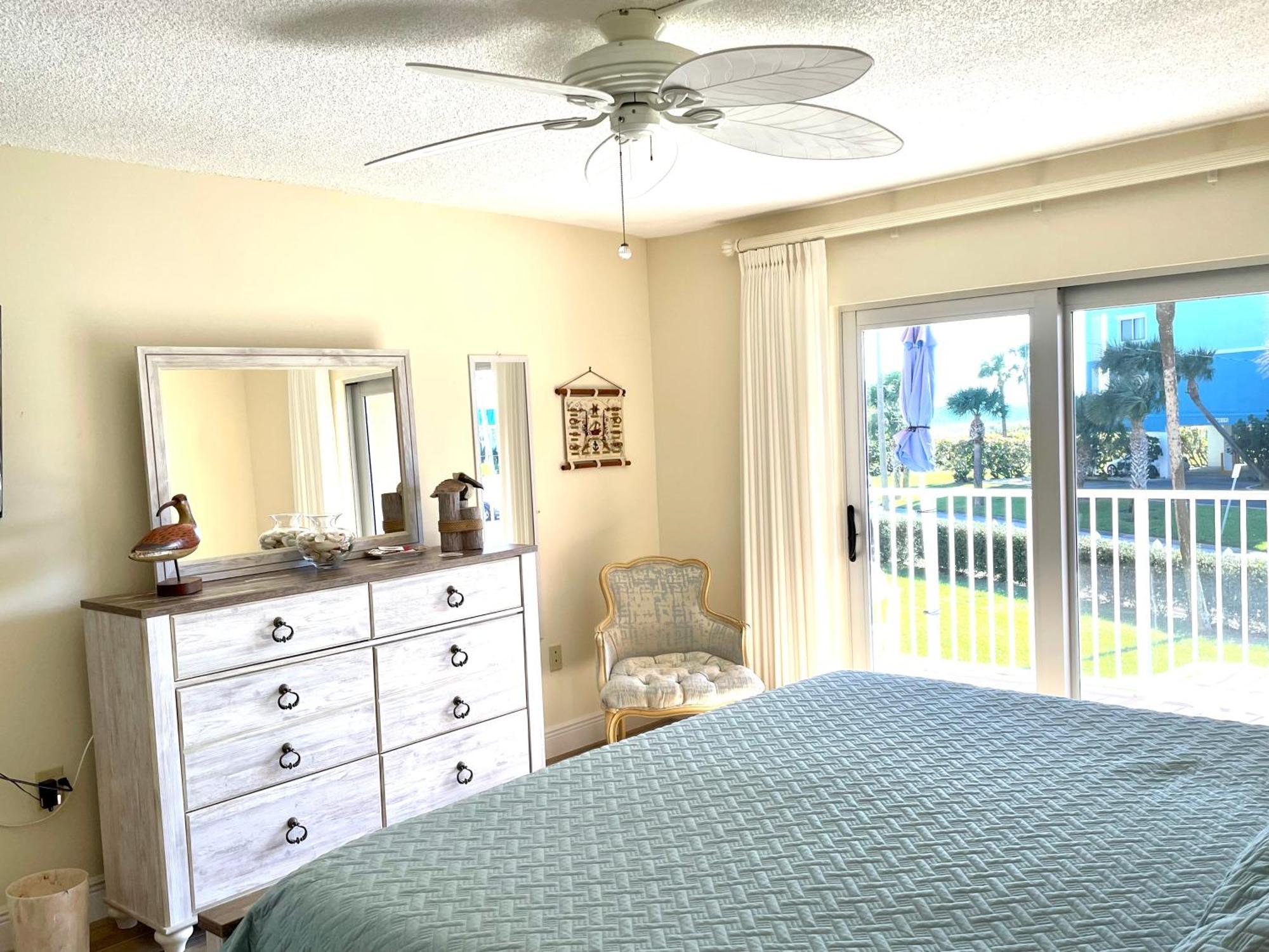 Cocoa Beach Towers Habitación foto